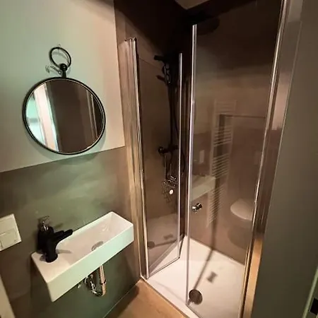 My-happy-place - Netflix - Stellplatz - Terrasse - Garten